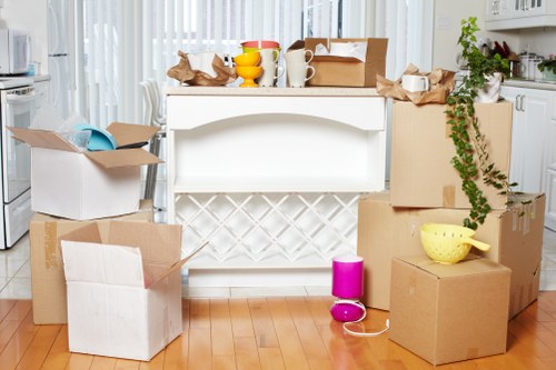 Planning the moving process with Malden Rushett movers