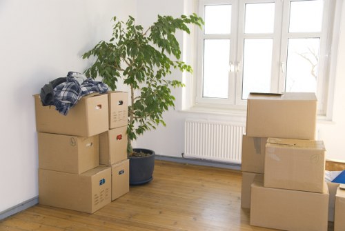 Packing and Unpacking Services by Movers Selhurst