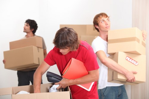 Movers Primrose Hill team preparing for a move